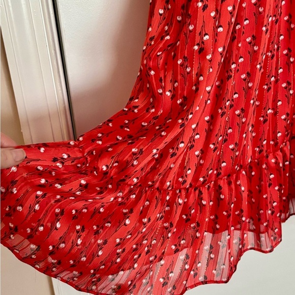 Red Flutter Sleeve V-Neck Sundress - Picture 3 of 7